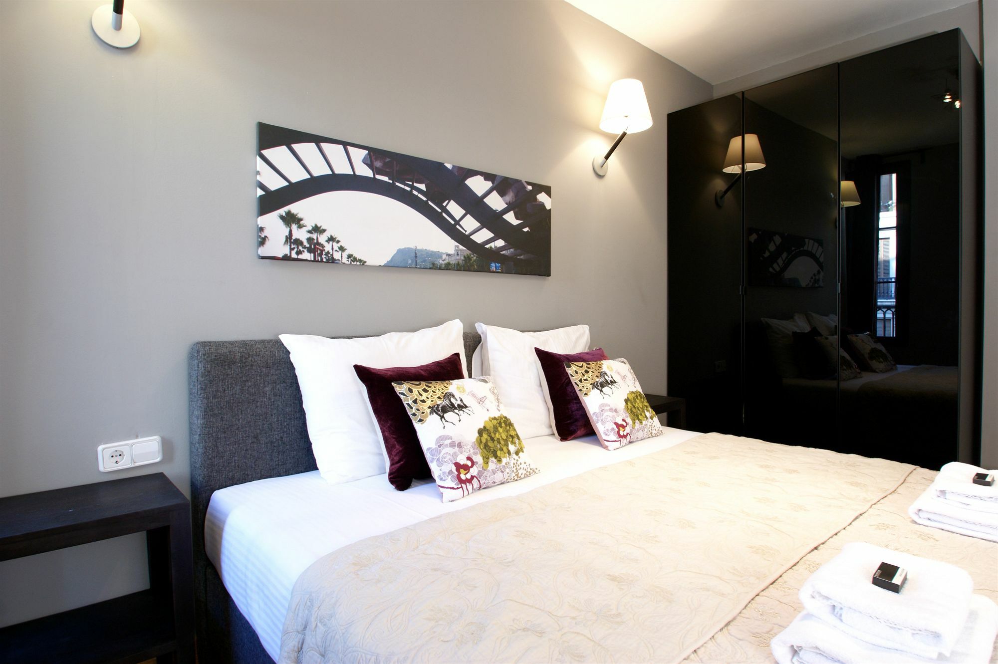 Short Stay Group Paseo De Gracia Serviced Apartments バルセロナ エクステリア 写真